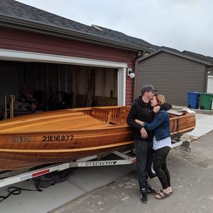 Meet your Posher, Laura